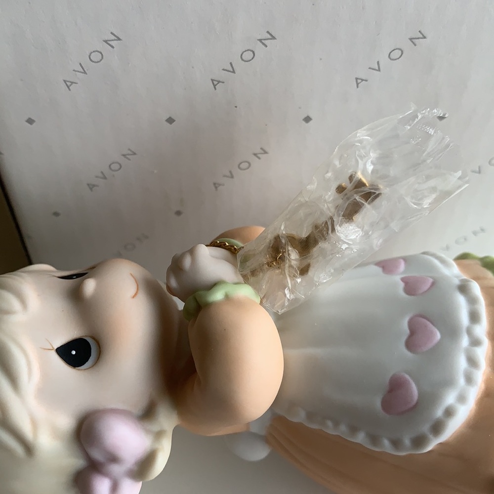 NIB Enesco Precious Moments “Love is the Key” 1998 20th Anniversary Special Ed. - Picture 5 of 6